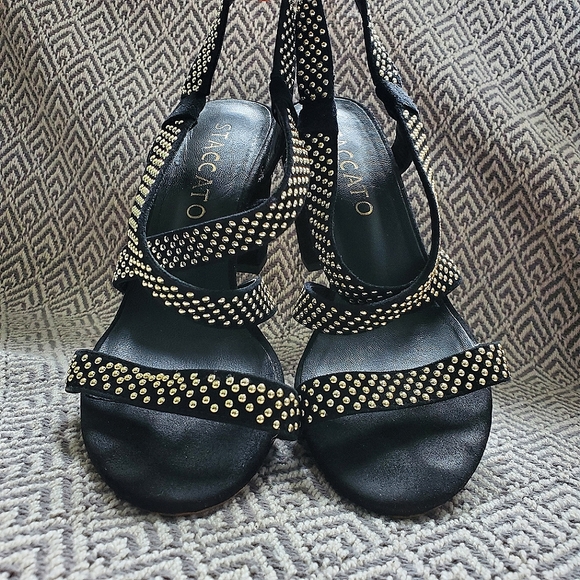 Staccato Heel - Picture 2 of 6